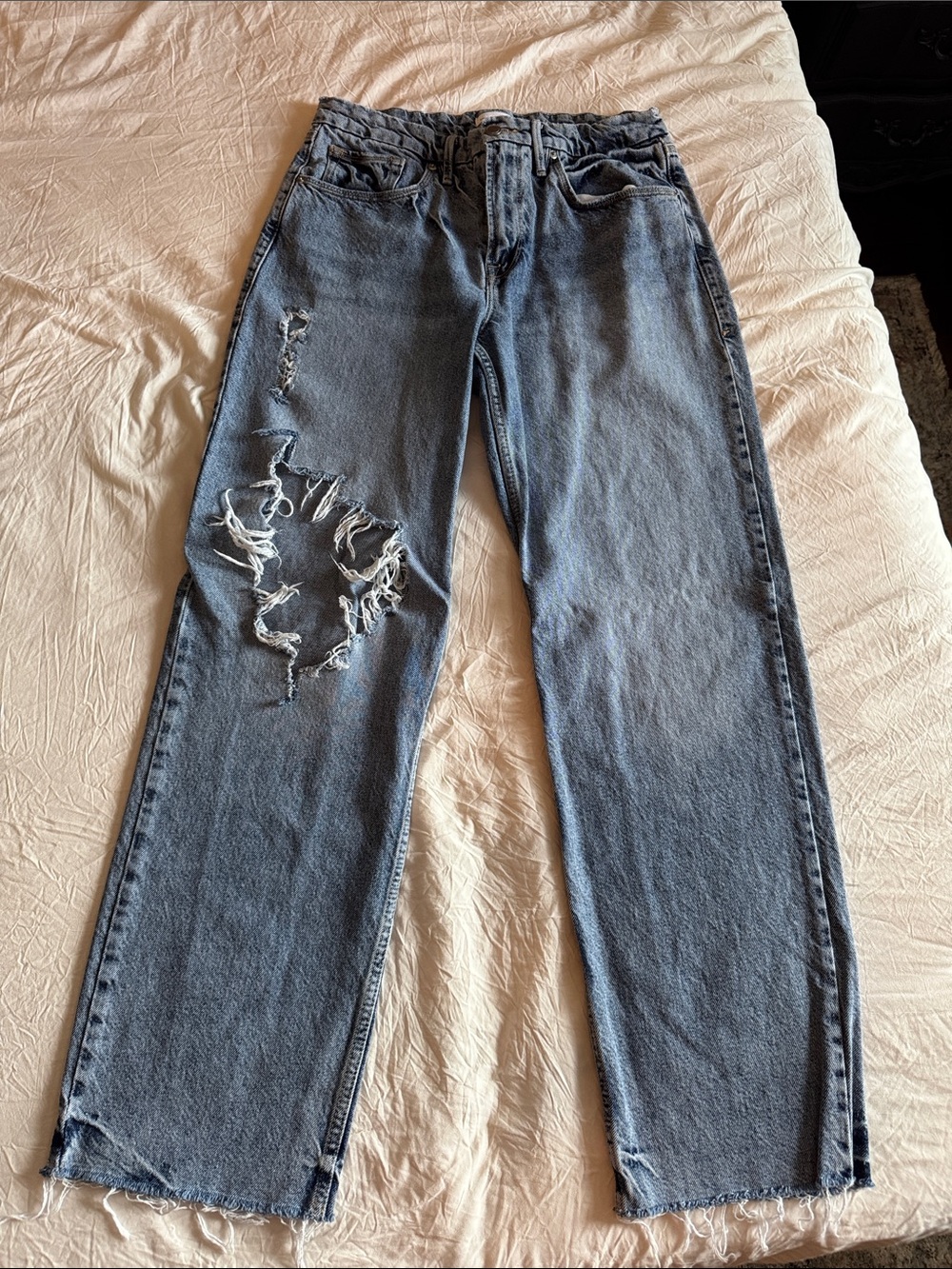 Good American Light Blue Washed Denim Jeans